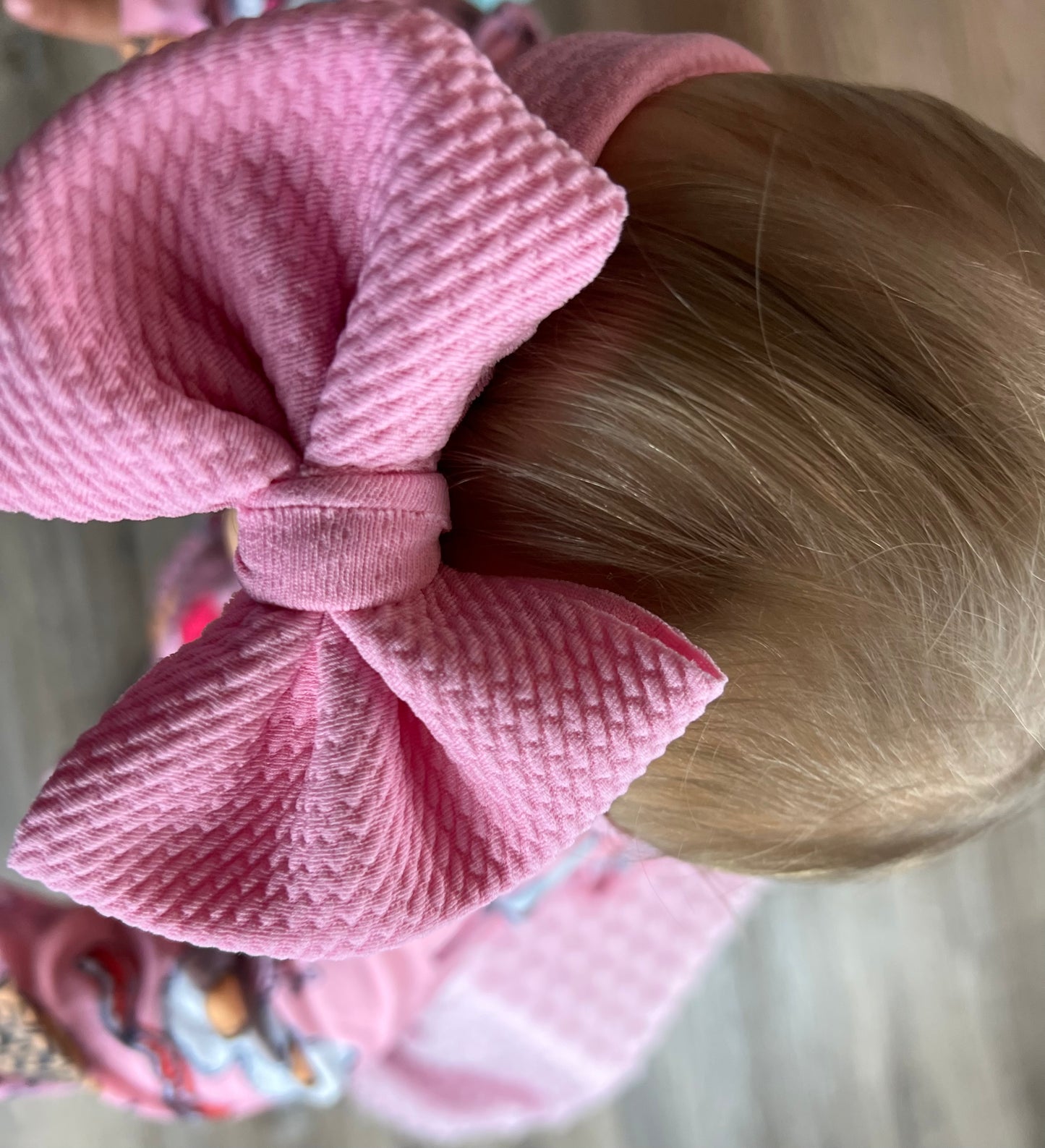 Solid Baby Headwrap Bow (Light Pink)